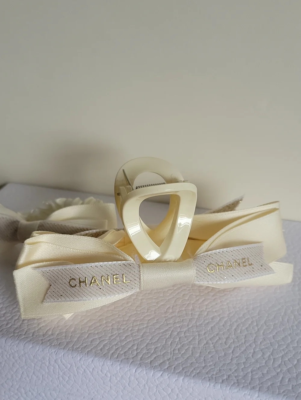 CHANEL Cream Ribbon Hair Clip and Bow Bobby Set